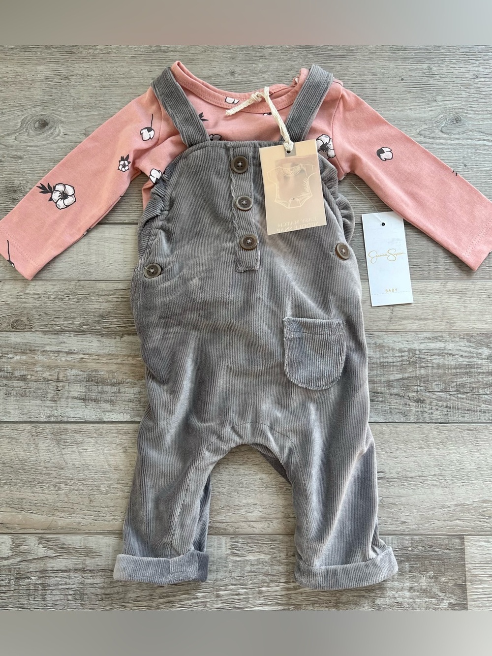 NWT Jessica Simpson Girls Floral Top and Overalls Set Size 0/3 Months